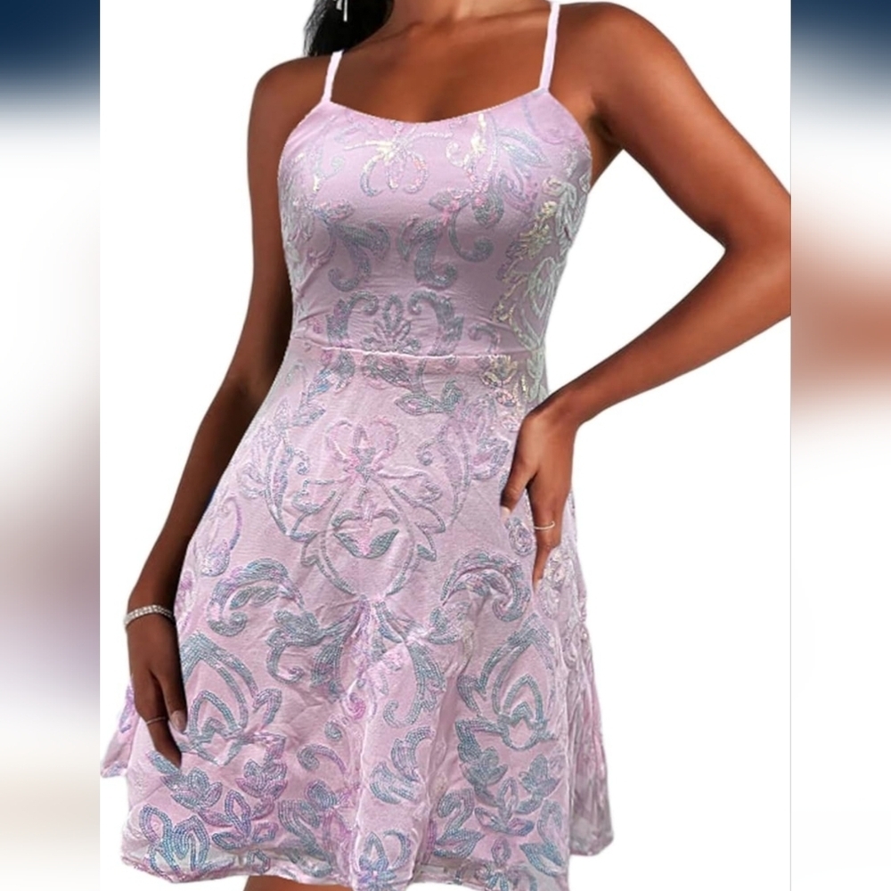 Sparkly sequin tight dress has adjustable spaghetti Straps Lace Up Back XL